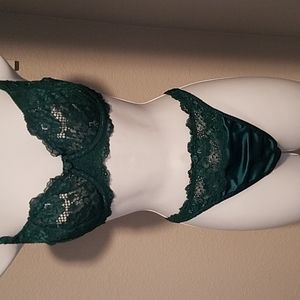 Vic Secret hunter green bra & panty set